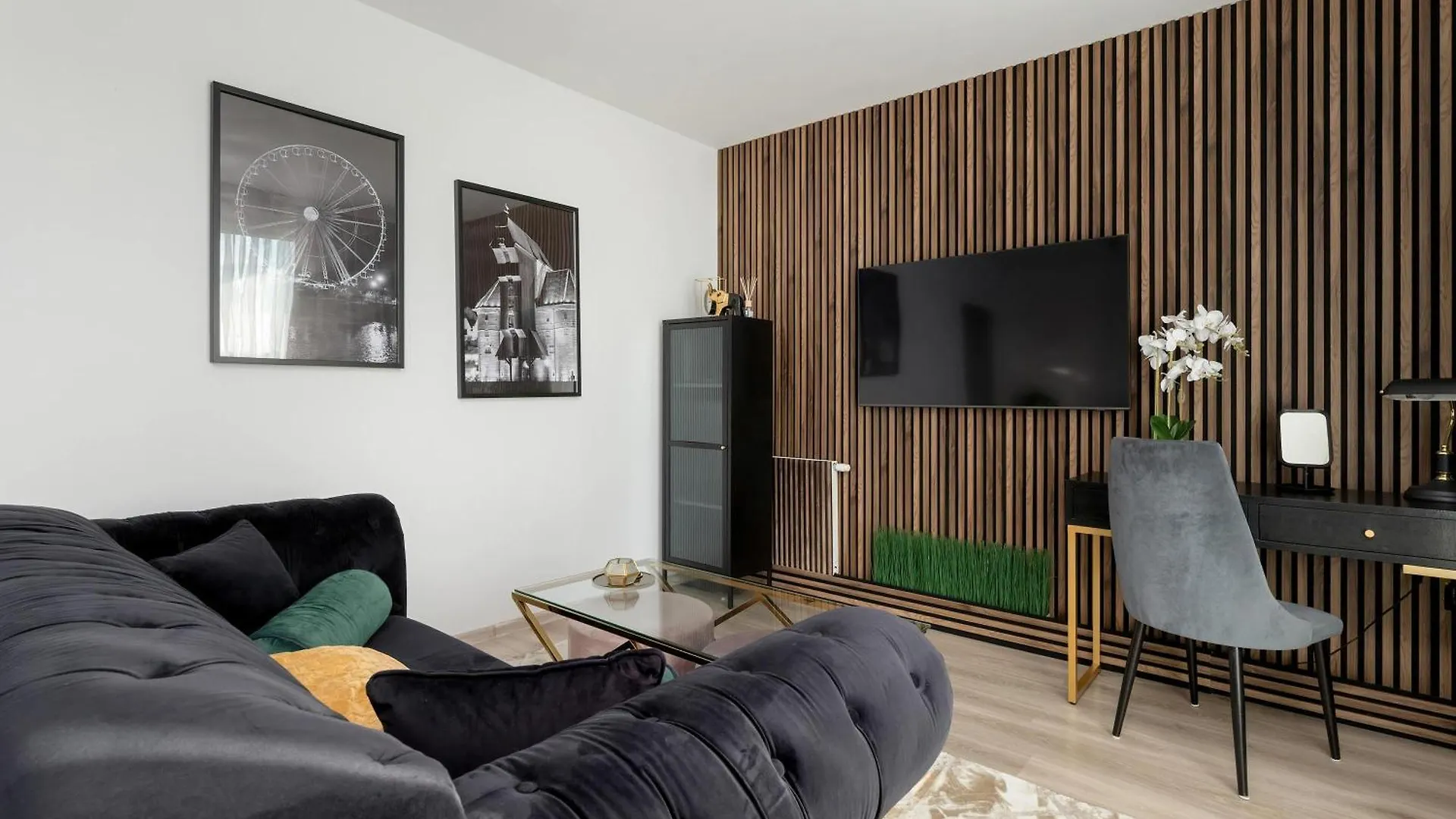 Apartment Stylowy Apartament Z Parkingiem I Biurkiem W Gdansku By Noclegi Renters